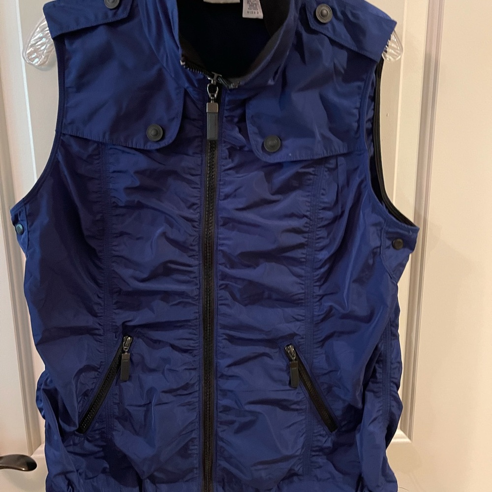 Chico’s Vest Blue NWOT Chico’s Size 2 or Large